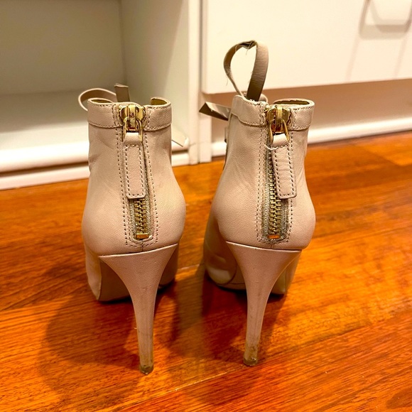 Nine west lace up peep toe booties - Picture 2 of 3